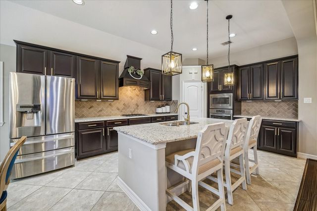 8722 Winston Ranch Parkway, Richmond, TX 77406