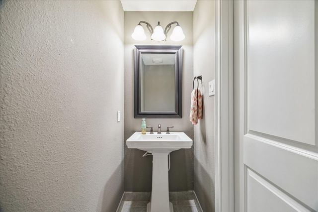 8722 Winston Ranch Parkway, Richmond, TX 77406