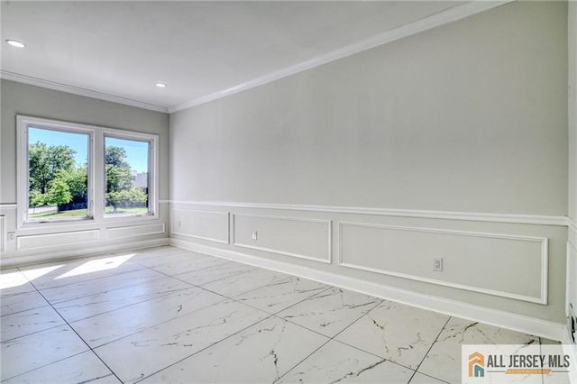 202 Willow Avenue, Piscataway, NJ 08854