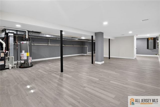 202 Willow Avenue, Piscataway, NJ 08854