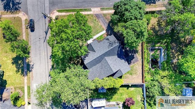 202 Willow Avenue, Piscataway, NJ 08854
