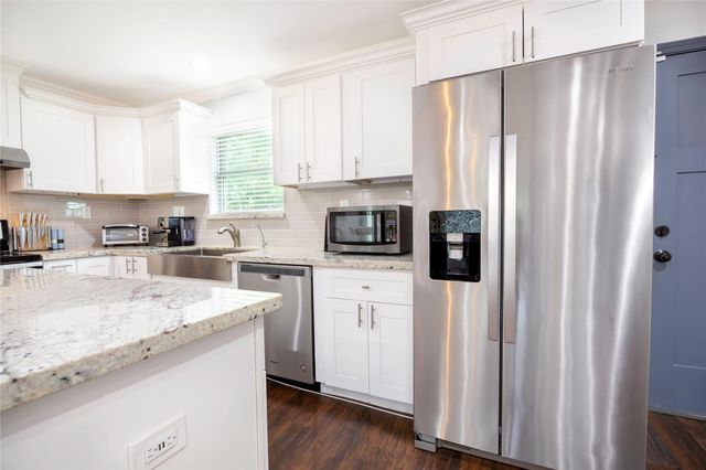 4545 Rusk Street, Houston, TX 77023