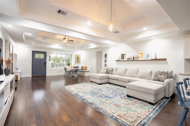 4545 Rusk Street, Houston, TX 77023