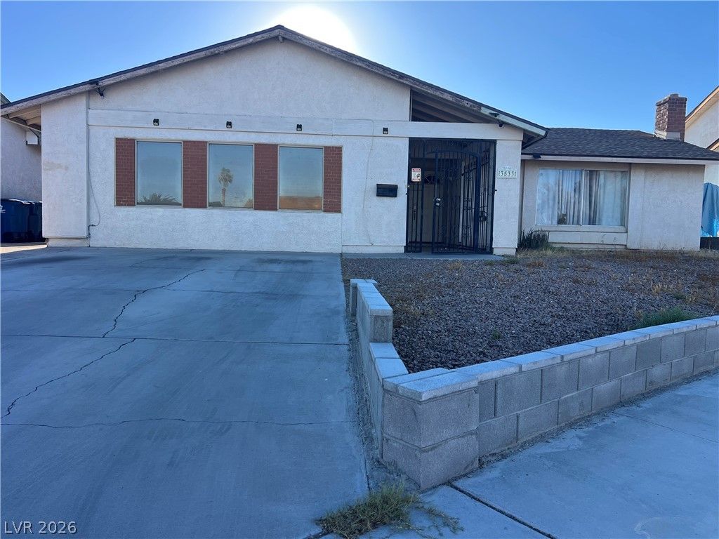 3533 Moraga Drive, Las Vegas, NV 89103 — exterior