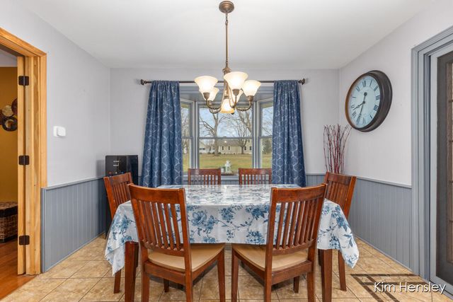1594 Louva Court, Belding, MI 48809