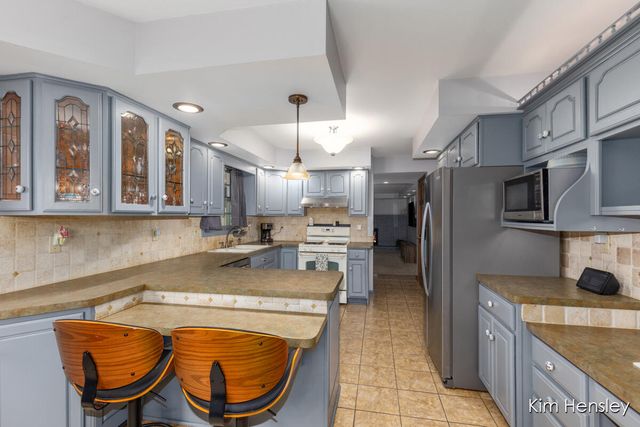 1594 Louva Court, Belding, MI 48809