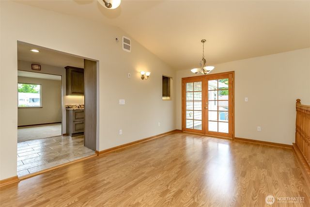 4992 31st Street NE, Tacoma, WA 98422