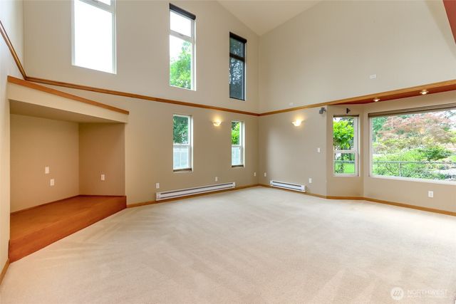 4992 31st Street NE, Tacoma, WA 98422
