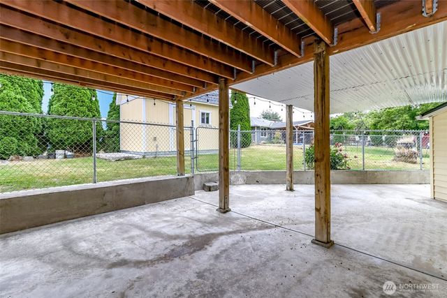 4992 31st Street NE, Tacoma, WA 98422