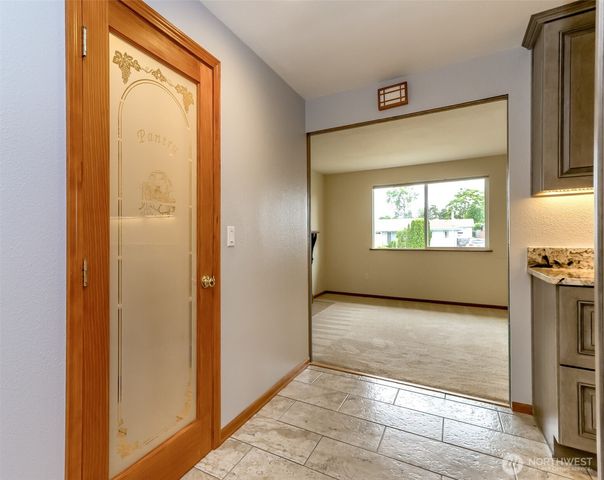 4992 31st Street NE, Tacoma, WA 98422
