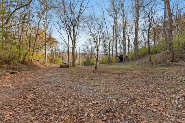 8552 Cub Creek Rd, Nashville, TN 37209