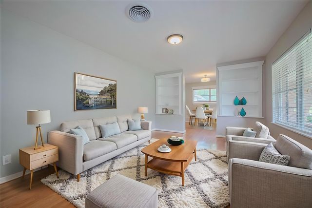 5243 Stillbrooke Drive, Houston, TX 77096