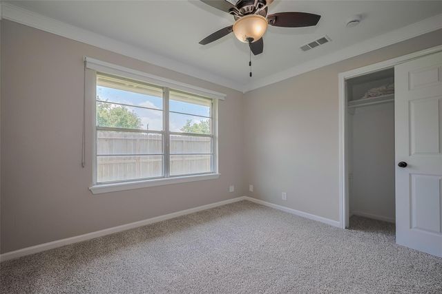 5243 Stillbrooke Drive, Houston, TX 77096