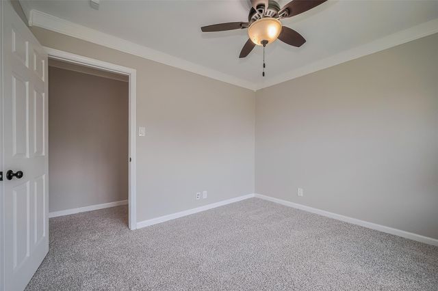 5243 Stillbrooke Drive, Houston, TX 77096