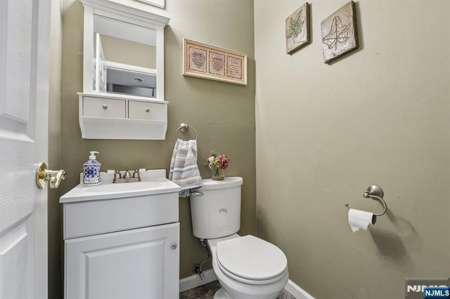 11 Concord Road A, West Milford, NJ 07480