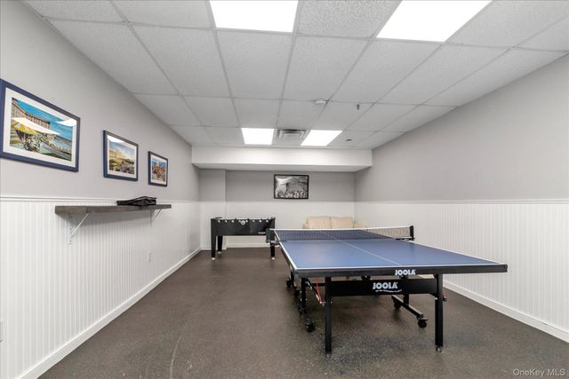 2 Richmond Road 1I, Long Beach, NY 11561