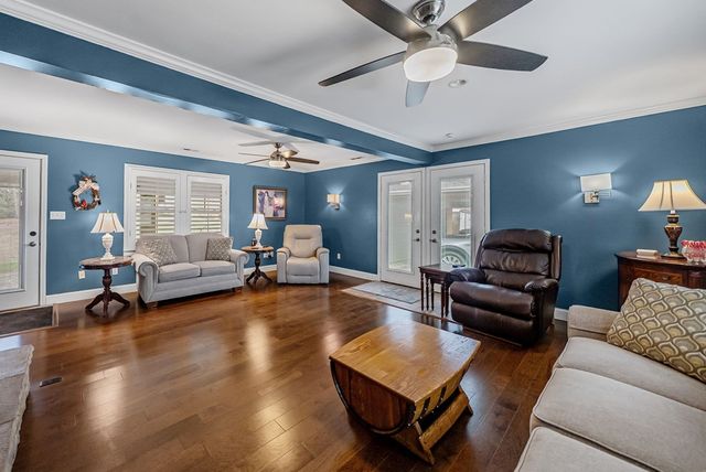 208 Marietta Drive, Hopkinsville, KY 42240