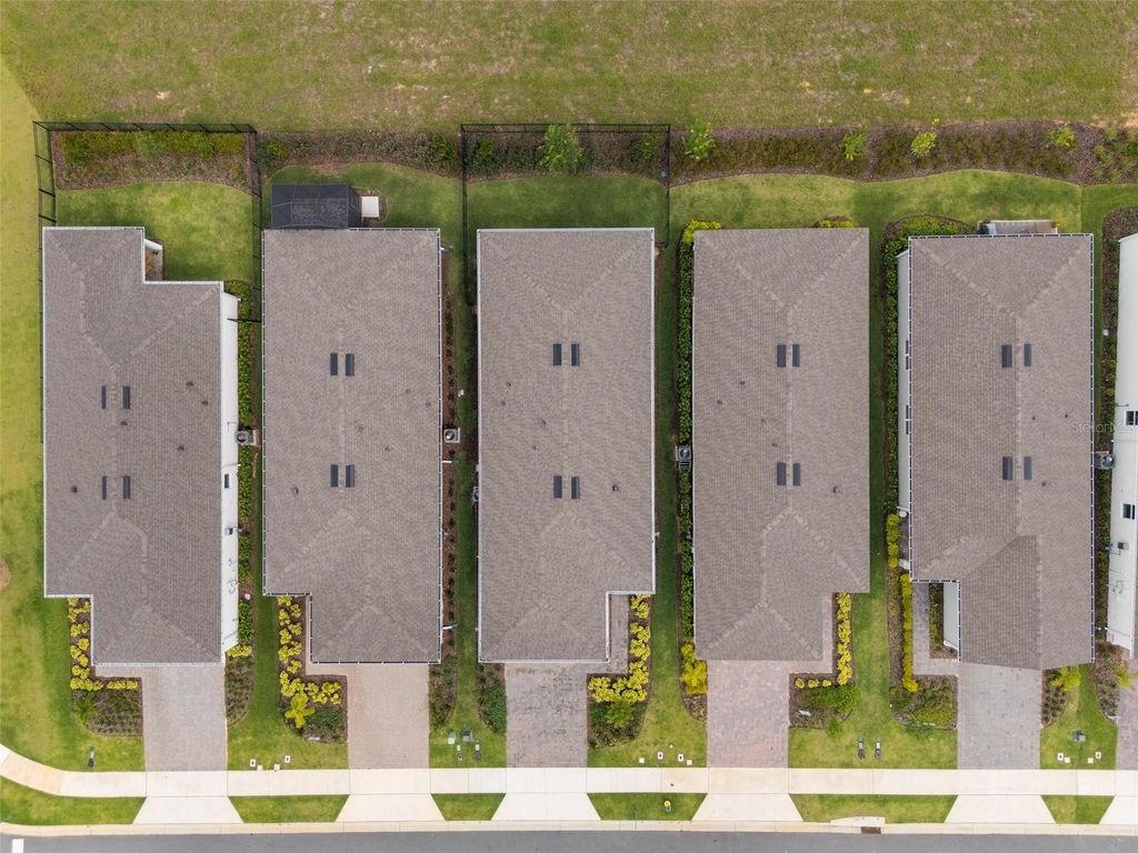 Image 33 of property listing at 2759 PURPLE MEADOW COURT, Minneola, FL 34715