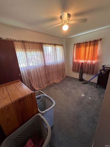 1220 Meadowbrook Drive, Kokomo, IN 46902