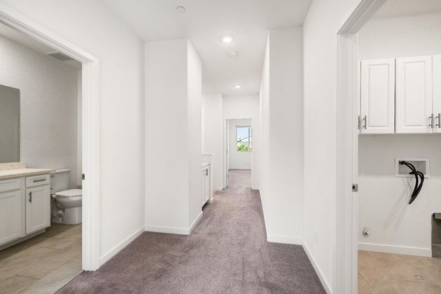 3790 E Commerce Way, Sacramento, CA 95834