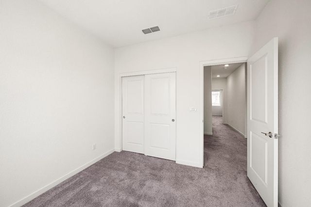 3790 E Commerce Way, Sacramento, CA 95834