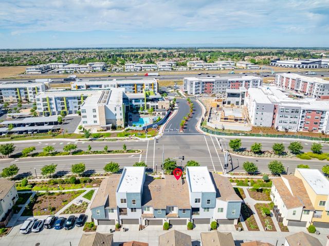 3790 E Commerce Way, Sacramento, CA 95834