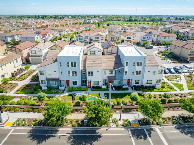 3790 E Commerce Way, Sacramento, CA 95834