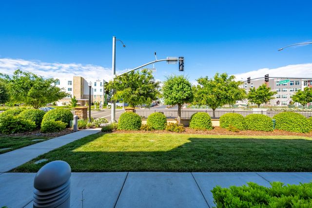 3790 E Commerce Way, Sacramento, CA 95834