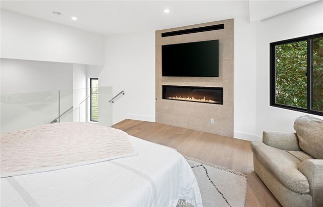 32 Emerald Bay, Laguna Beach, CA 92651