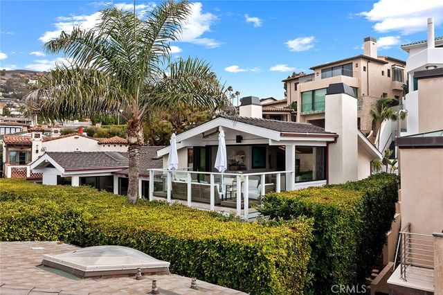 32 Emerald Bay, Laguna Beach, CA 92651