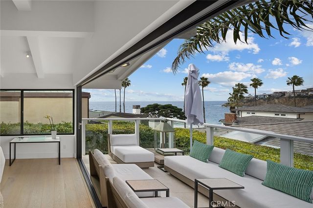 32 Emerald Bay, Laguna Beach, CA 92651