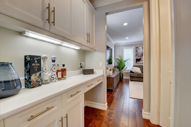 134 Madison Lane, Delray Beach, FL 33444