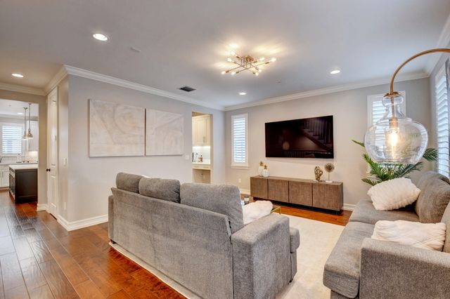 134 Madison Lane, Delray Beach, FL 33444