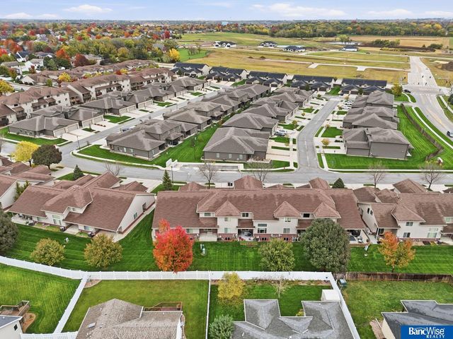 8025 Palmilla Lane, Lincoln, NE 68516