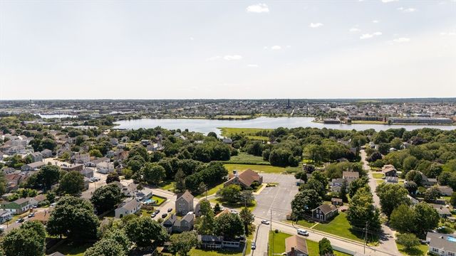 24 Jesse St, Fairhaven, MA 02719