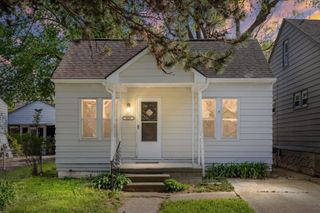 428 E Evelyn Avenue, Hazel Park, MI 48030