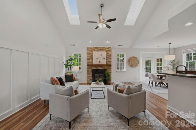 2721 Liberty Hall Court, Waxhaw, NC 28173