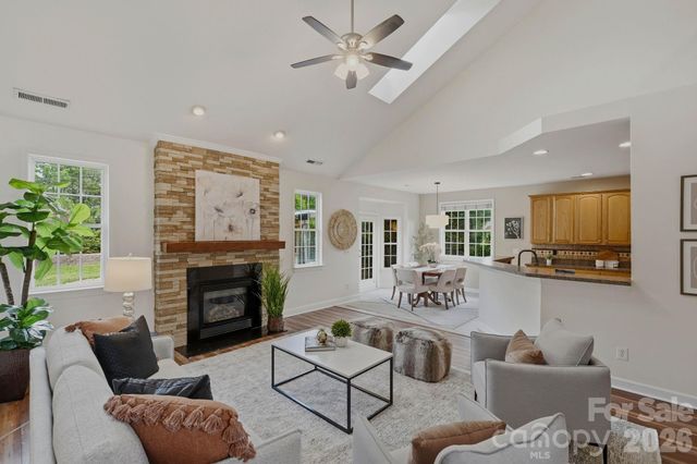2721 Liberty Hall Court, Waxhaw, NC 28173