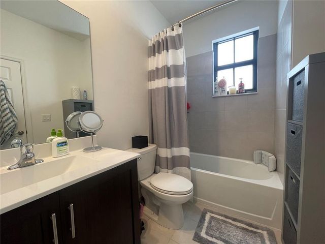 3465 W 110th Terrace, Hialeah, FL 33018