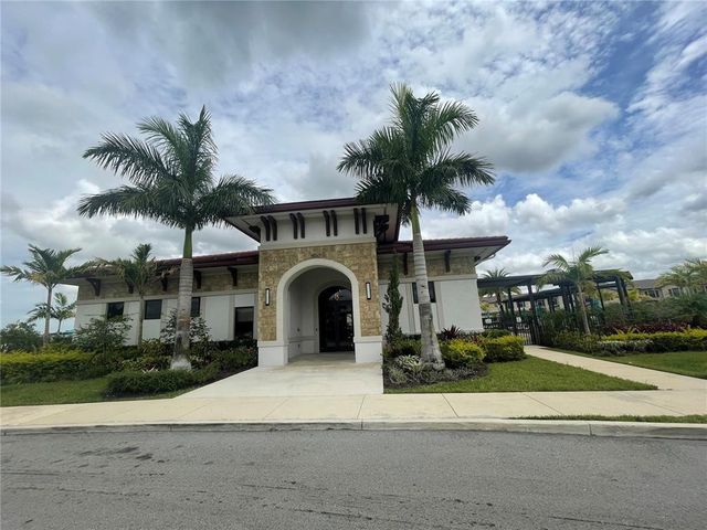 3465 W 110th Terrace, Hialeah, FL 33018