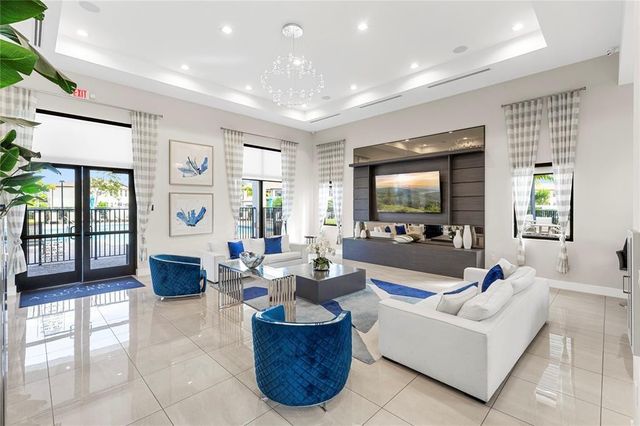 3465 W 110th Terrace, Hialeah, FL 33018