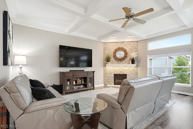 13953 Laurelbrook Oval, Strongsville, OH 44136