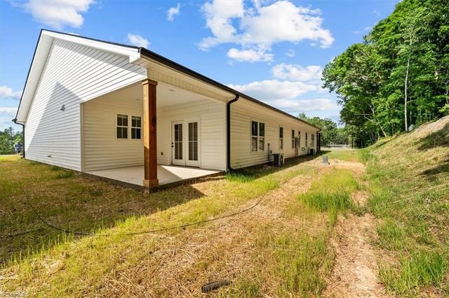 260 Old Heritage Road, Randleman, NC 27317