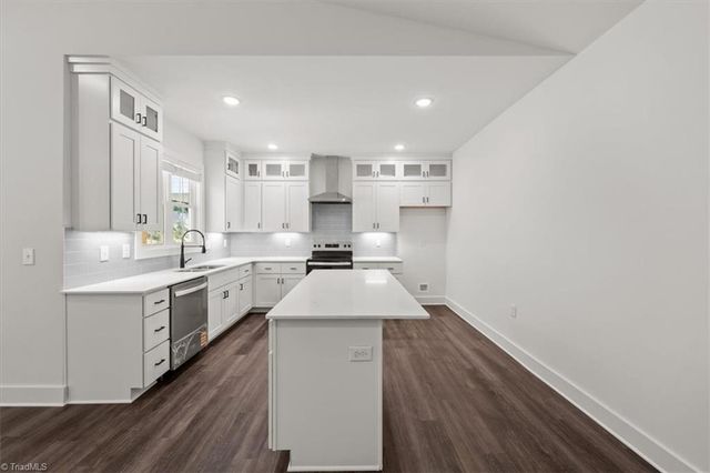 260 Old Heritage Road, Randleman, NC 27317