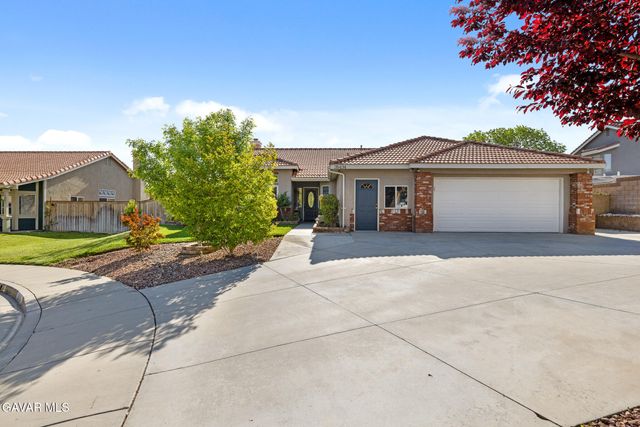 39434 Basalt Court, Palmdale, CA 93551
