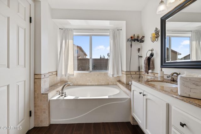 39434 Basalt Court, Palmdale, CA 93551