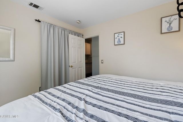 39434 Basalt Court, Palmdale, CA 93551