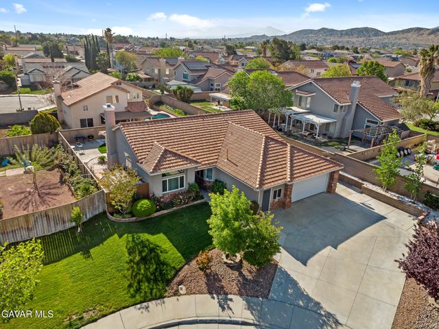 39434 Basalt Court, Palmdale, CA 93551