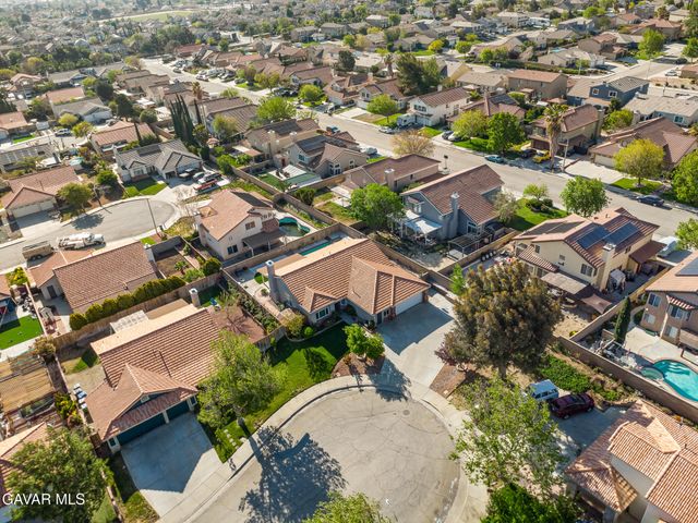 39434 Basalt Court, Palmdale, CA 93551