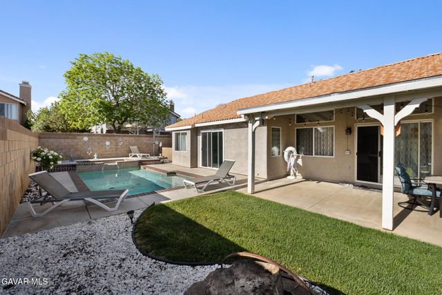 39434 Basalt Court, Palmdale, CA 93551